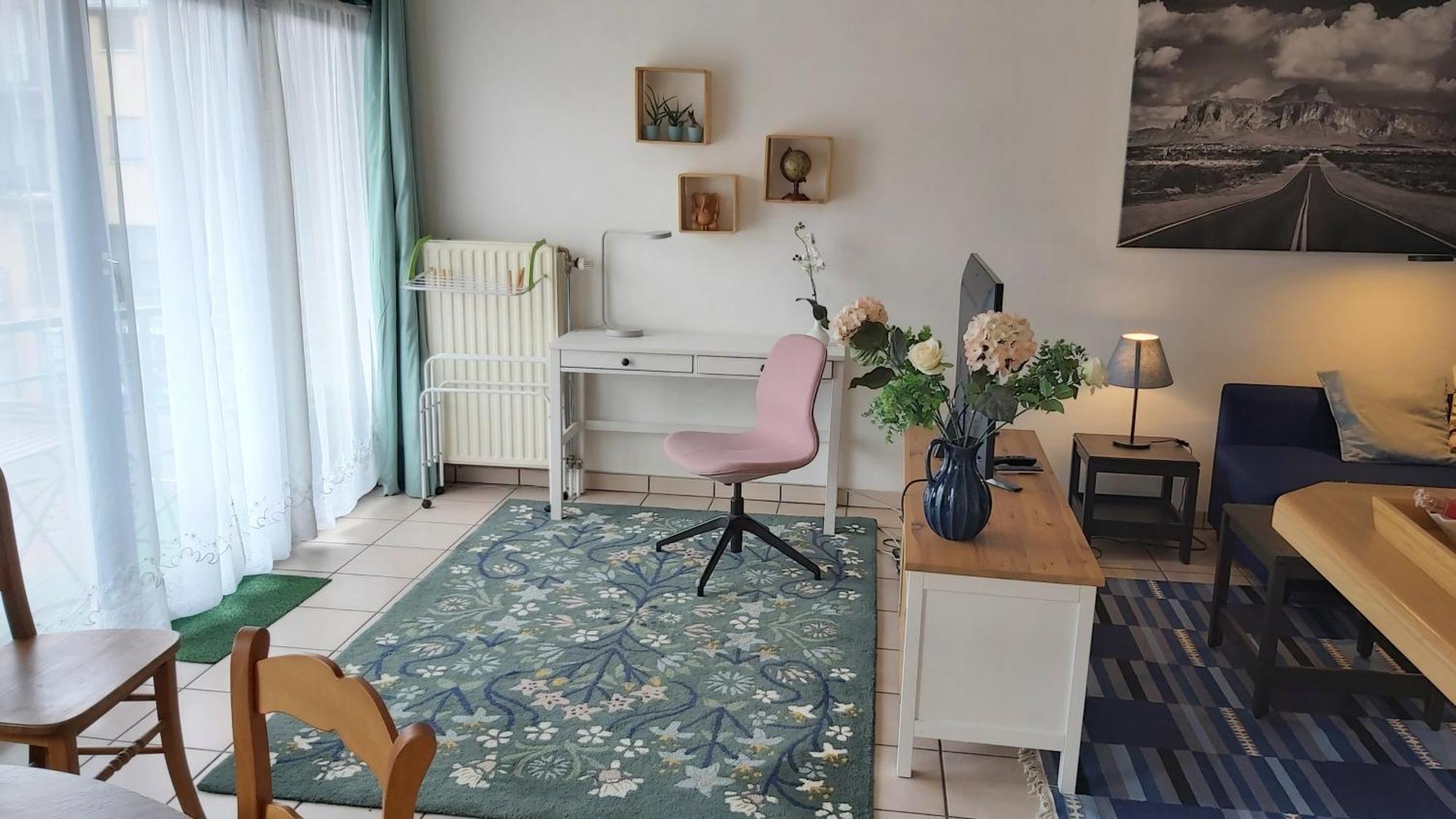 Lln Lodge Louvain-la-Neuve Eksteriør billede