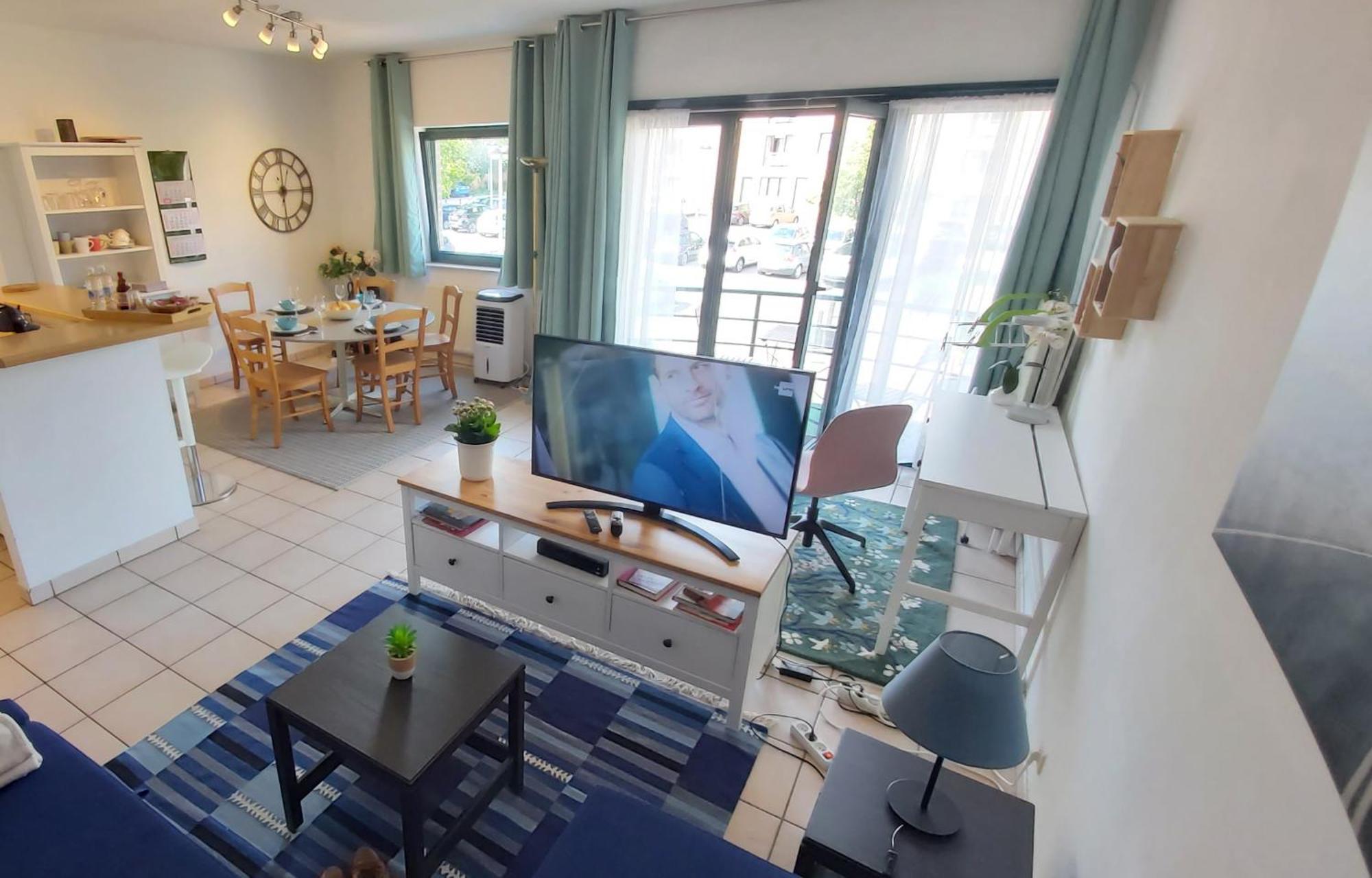 Lln Lodge Louvain-la-Neuve Eksteriør billede